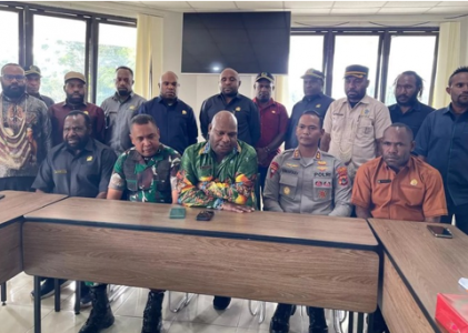 TNI di Papua: Menjaga Wilayah, Melindungi Masyarakat dari Aksi Kejam OPM
