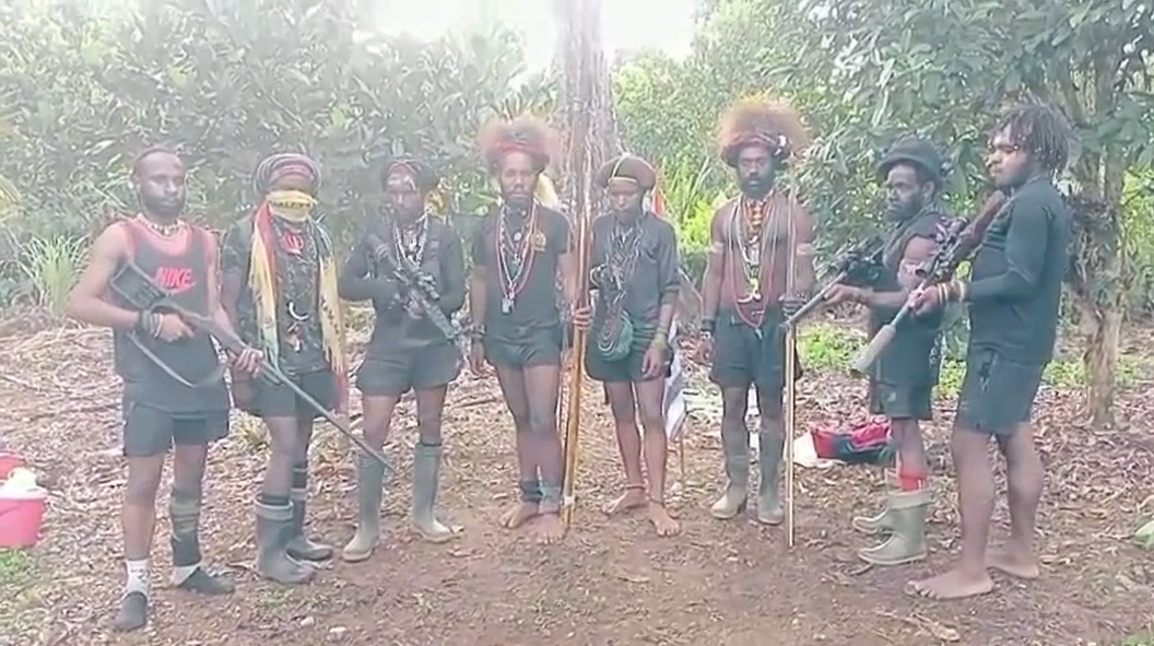 Kelompok OPM Yahukimo Akui Teror Pembakaran Sekolah dan Kendaraan Sipil, Hanya untuk Validasi Eksistensi