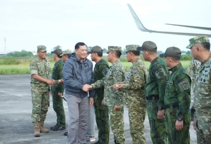 Menhan Sjafrie Tinjau Program Ketahanan Pangan di Wanam Merauke